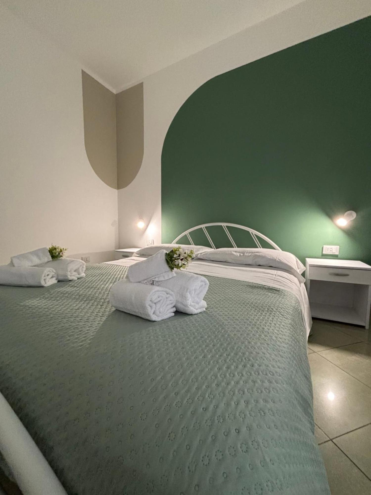 B&B La Palma Petacciato Exteriör bild